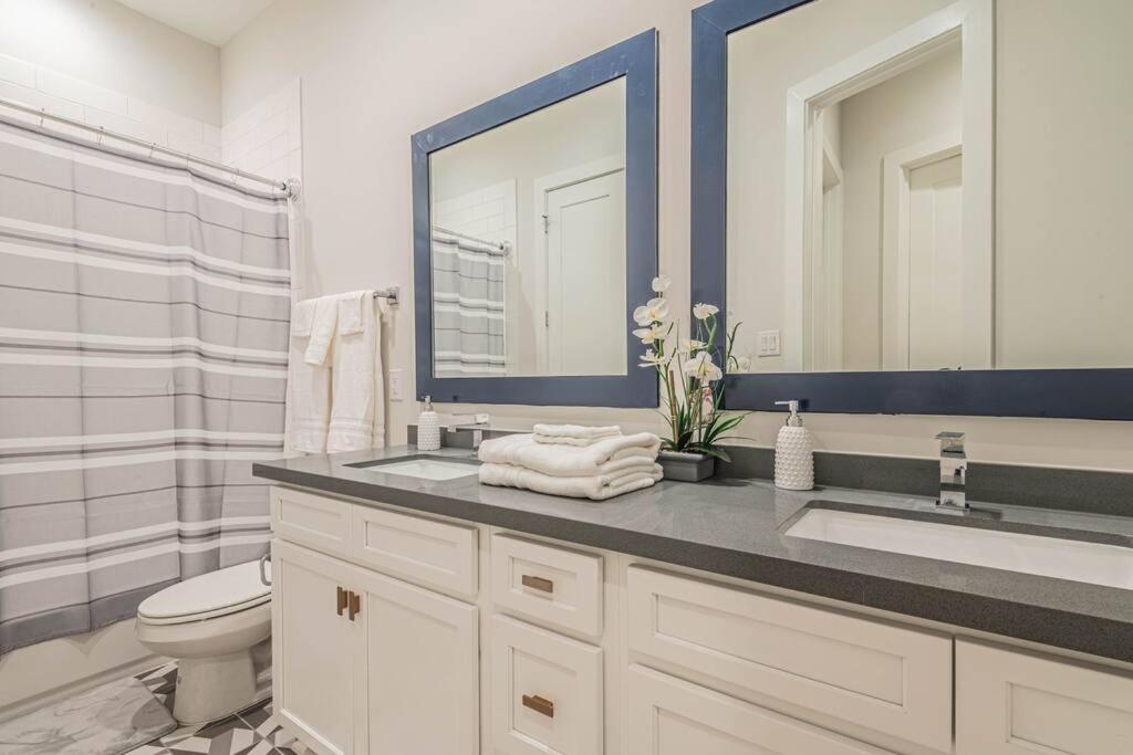 Charming 3-Bedroom Luxury Home Near Downtown, Nrg, Galleria & Medical Center Houston Exteriér fotografie
